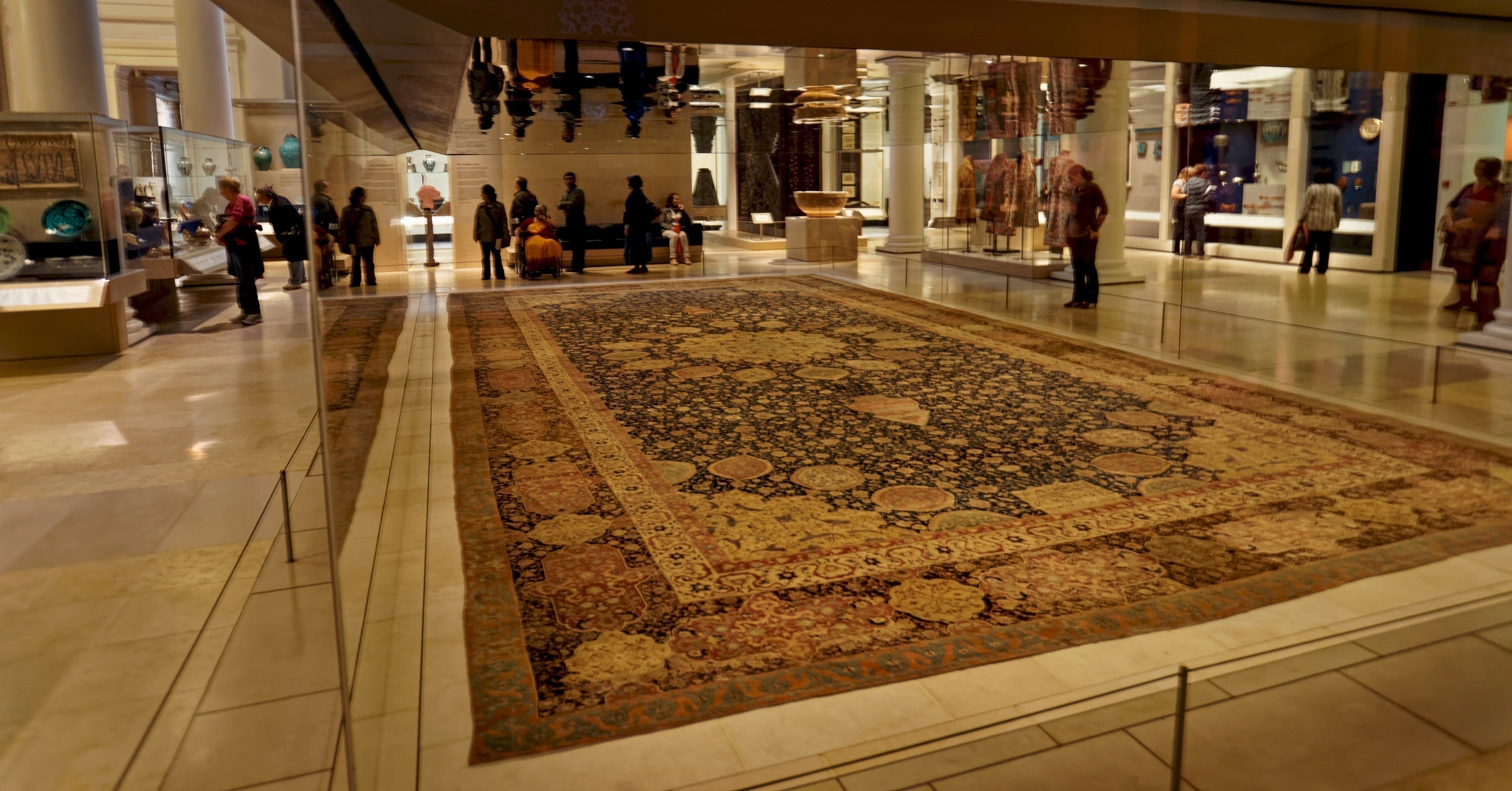 從波斯王朝到倫敦博物館：Ardabil Carpet 的五百年旅程