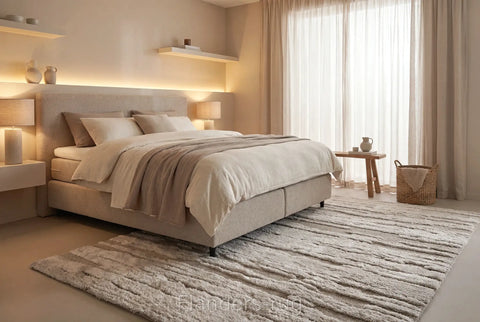 雅致抽象線條舒適長毛地毯~2383-13025雲間米(情境)