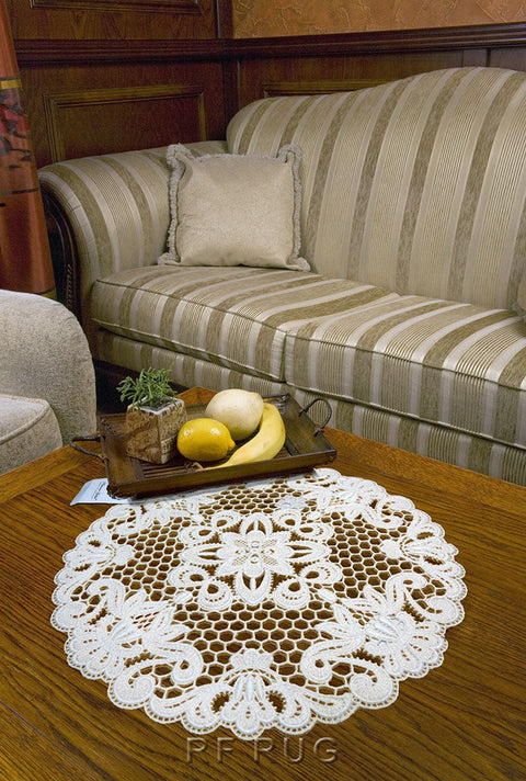 German STICKPERLE hollow lace table mat~00-7508